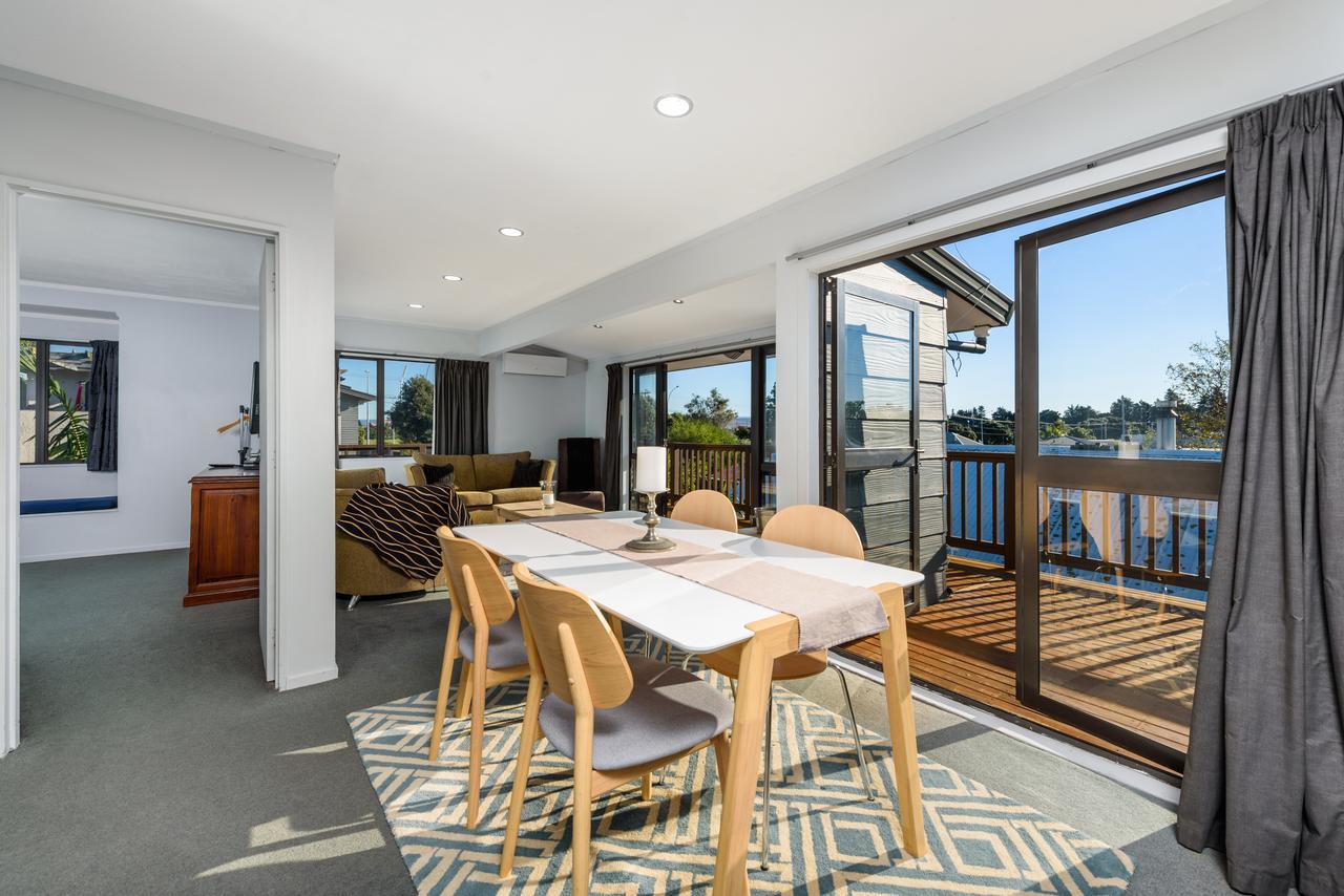 Convenient Family Bach With Easy Access To Blake Park The Beach And Downtown Mount Maunganui Eksteriør bilde